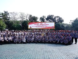 *KAPOLDA JABAR PIMPIN APEL BERSAMA DALAM RANGKA HUT POLWAN RI KE-76*