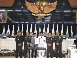 Pangdam III/Slw Hadiri Sertijab Gubernur Jabar