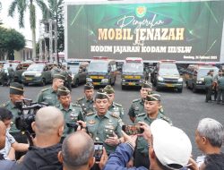 Pangdam III/Slw Serahkan Mobil Jenazah untuk Kodim